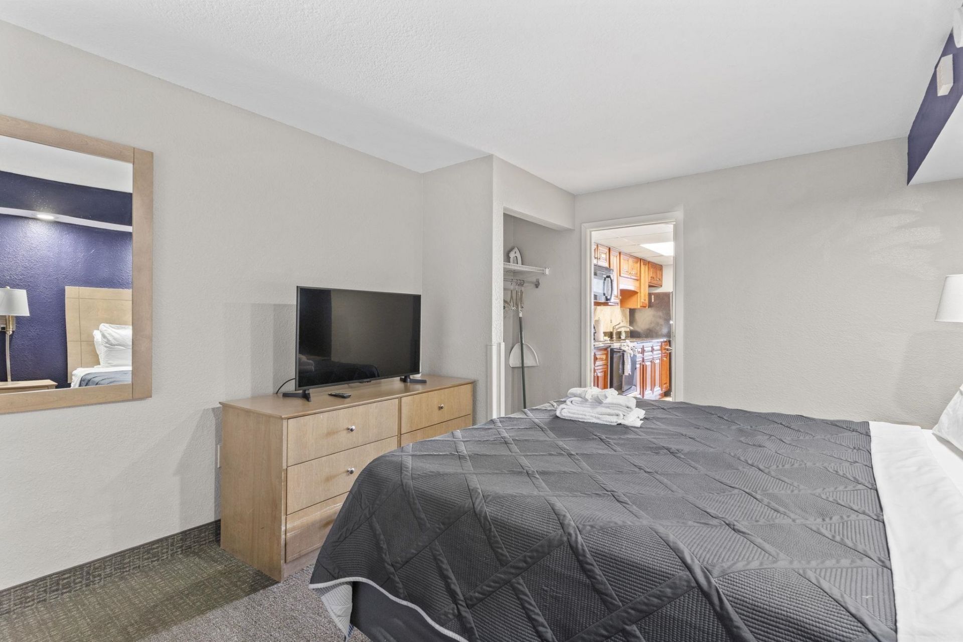 1501 S Ocean Blvd. S  Photo 14