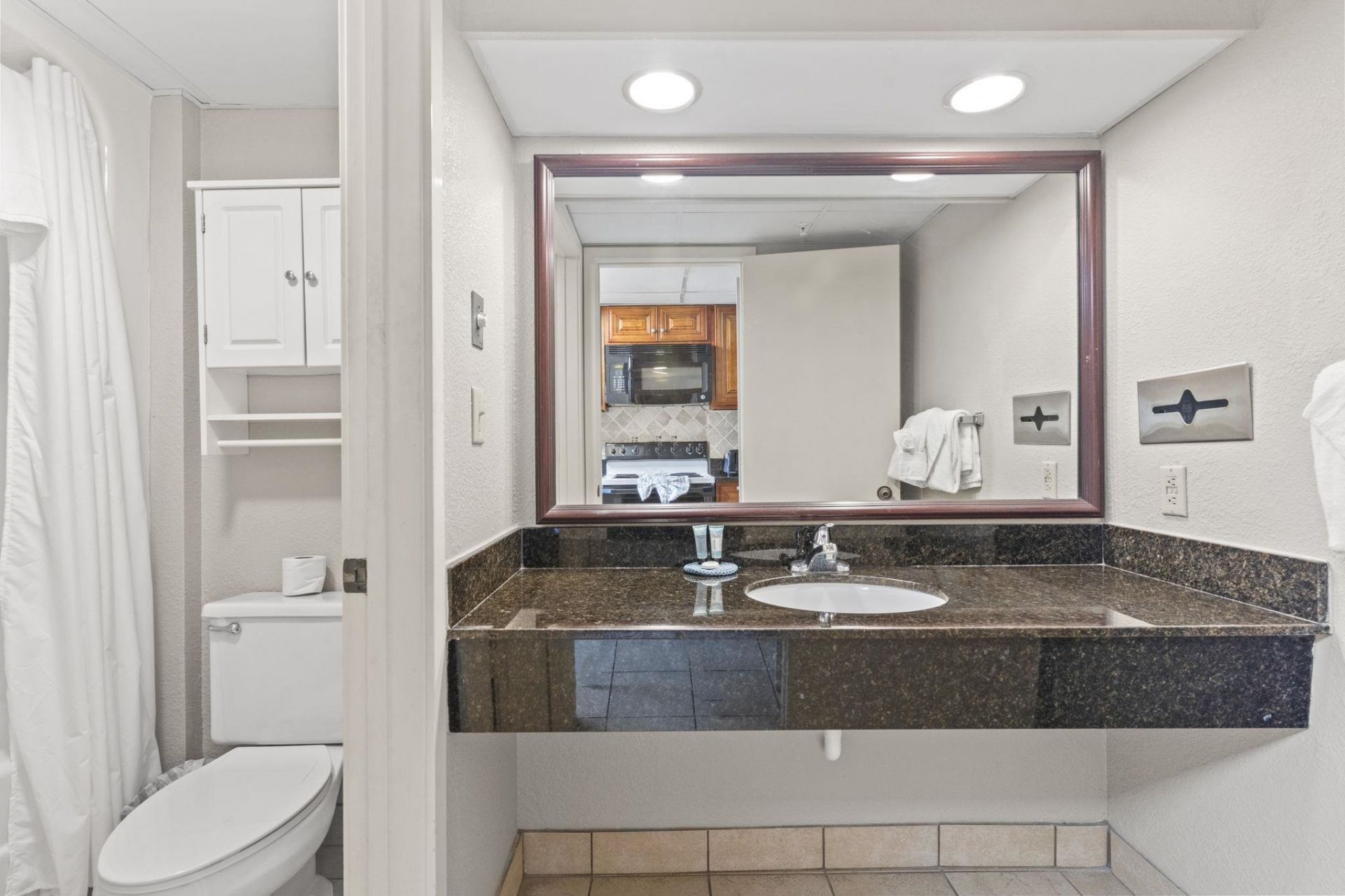 1501 S Ocean Blvd. S  Photo 15