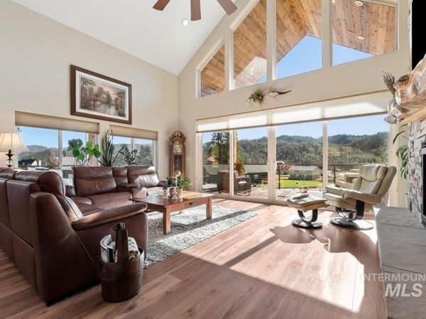 21 Open Road, Garden Valley, ID 83622