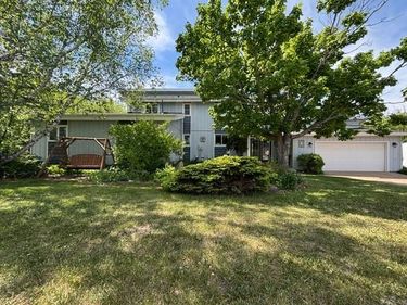 333 5th Avenue NE, Chisholm, MN 55719