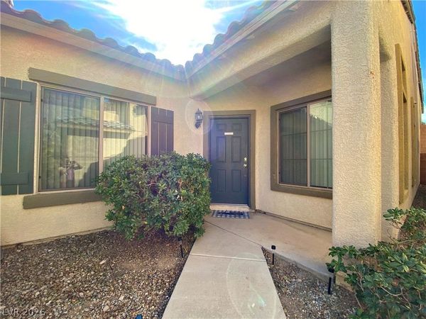 7805 Marbledoe Street , Las Vegas, NV 89149