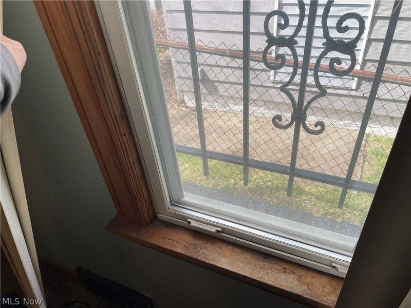 414 E Laclede Avenue , Youngstown, OH 44507 Photo 14