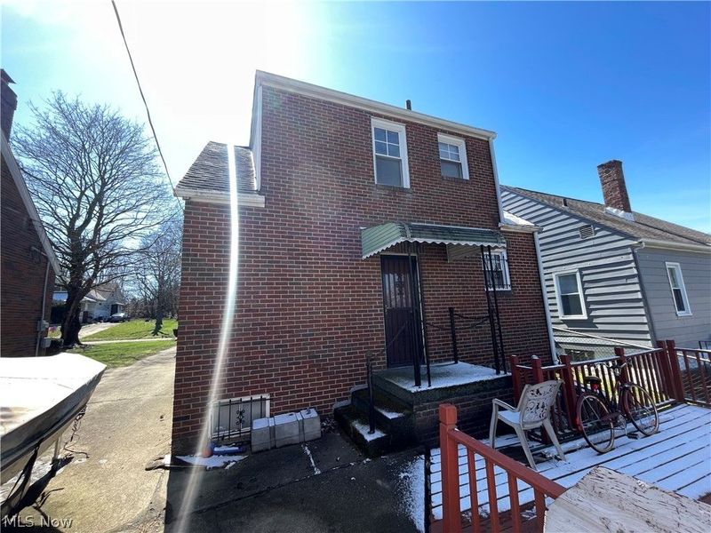 414 E Laclede Avenue , Youngstown, OH 44507 Photo 3