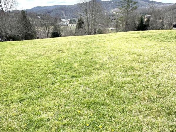 TBD Meadow Knoll Court , Banner Elk, NC 28604