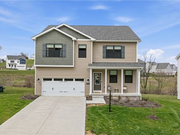 315 Stately Ct, Valencia, PA 16059