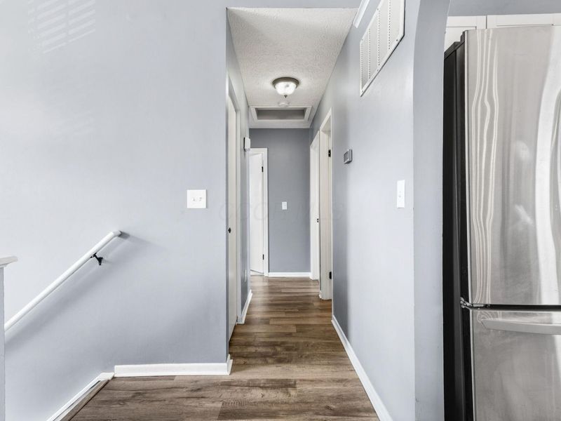 6078 Brook Bay Court, Canal Winchester, OH 43110 Photo 12