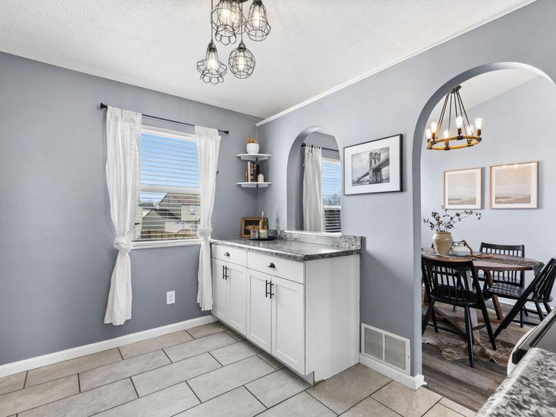 6078 Brook Bay Court, Canal Winchester, OH 43110 Photo 9