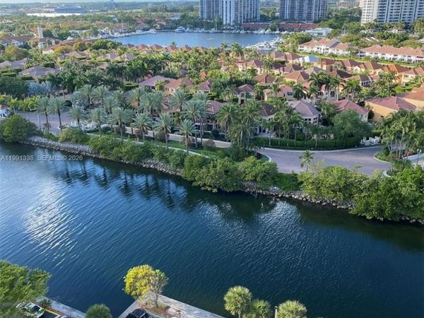 20505 E Country Club Dr, Unit 1739, Aventura, FL 33180