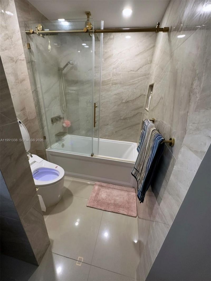 20505 E Country Club Dr, Unit 1739, Aventura, FL 33180 Photo