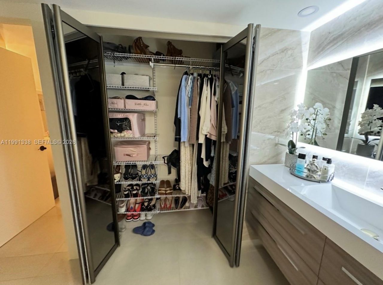 20505 E Country Club Dr, Unit 1739, Aventura, FL 33180 Photo