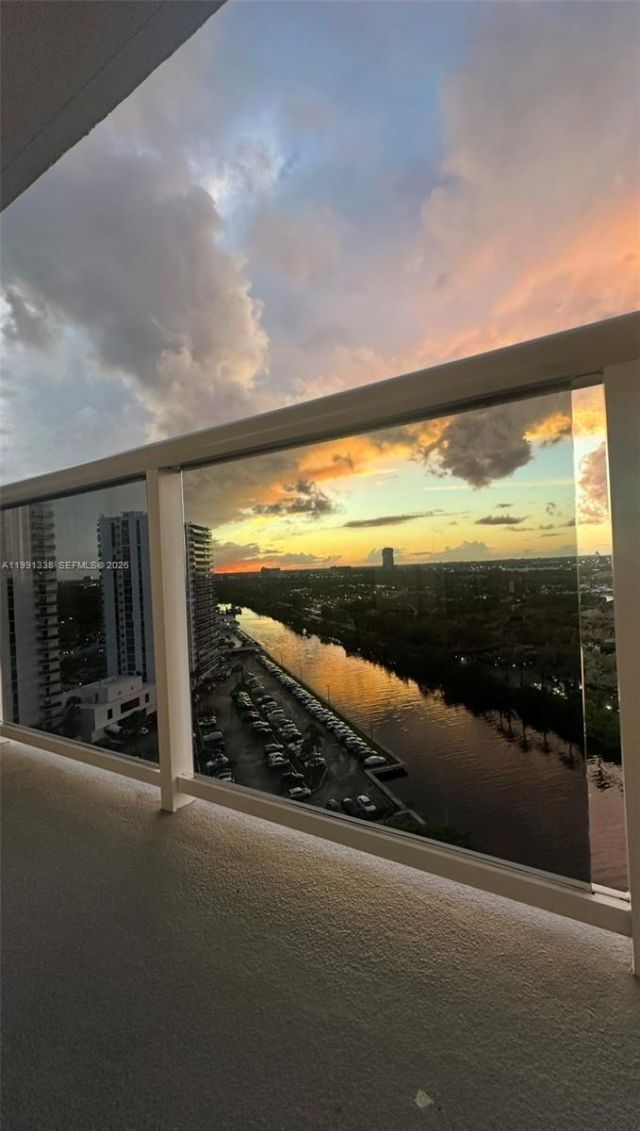 20505 E Country Club Dr, Unit 1739, Aventura, FL 33180 Photo