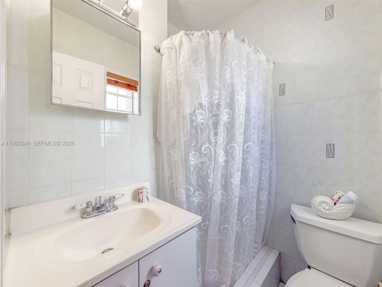 6810 SW 51 St., Miami, FL 33155 Photo