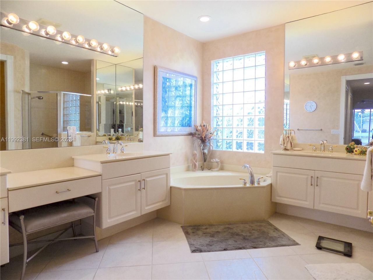 6735 Catania Dr, Boynton Beach, FL 33472 Photo