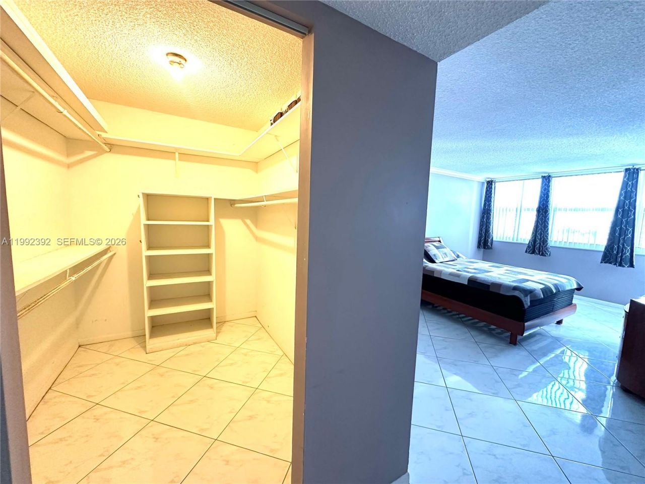 1904 S Ocean Dr, Unit 701, Hallandale Beach, FL 33009 Photo
