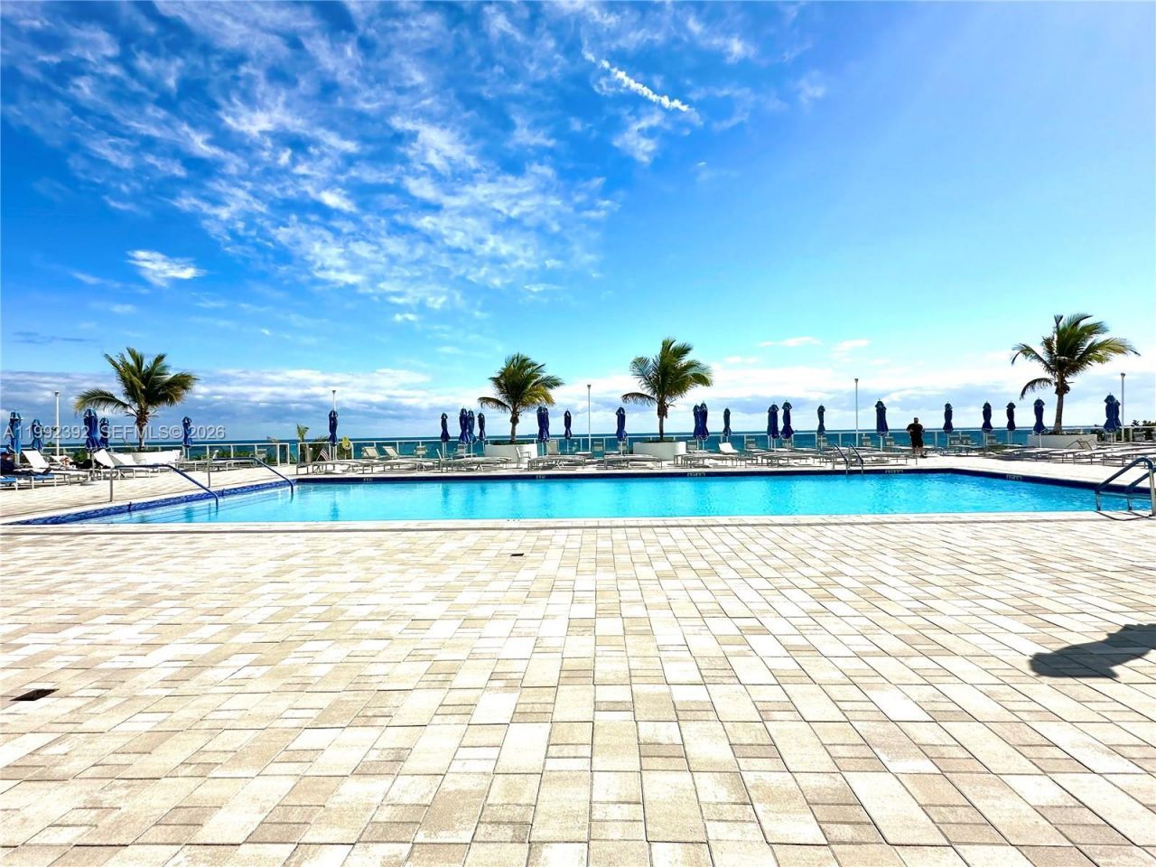 1904 S Ocean Dr, Unit 701, Hallandale Beach, FL 33009 Photo