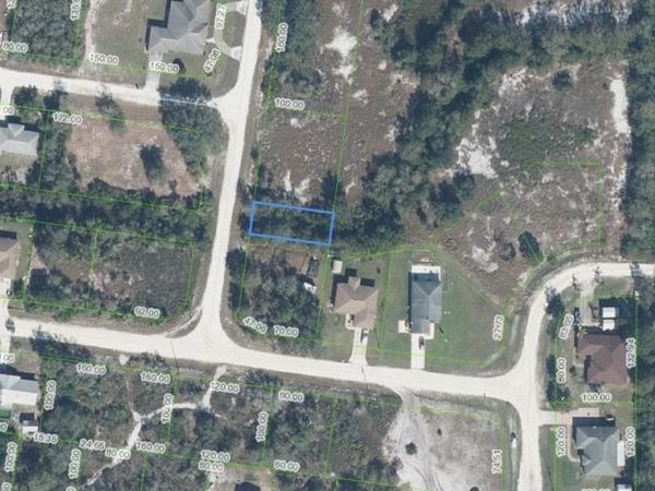 240 N Madera Road, Avon Park, FL 33825