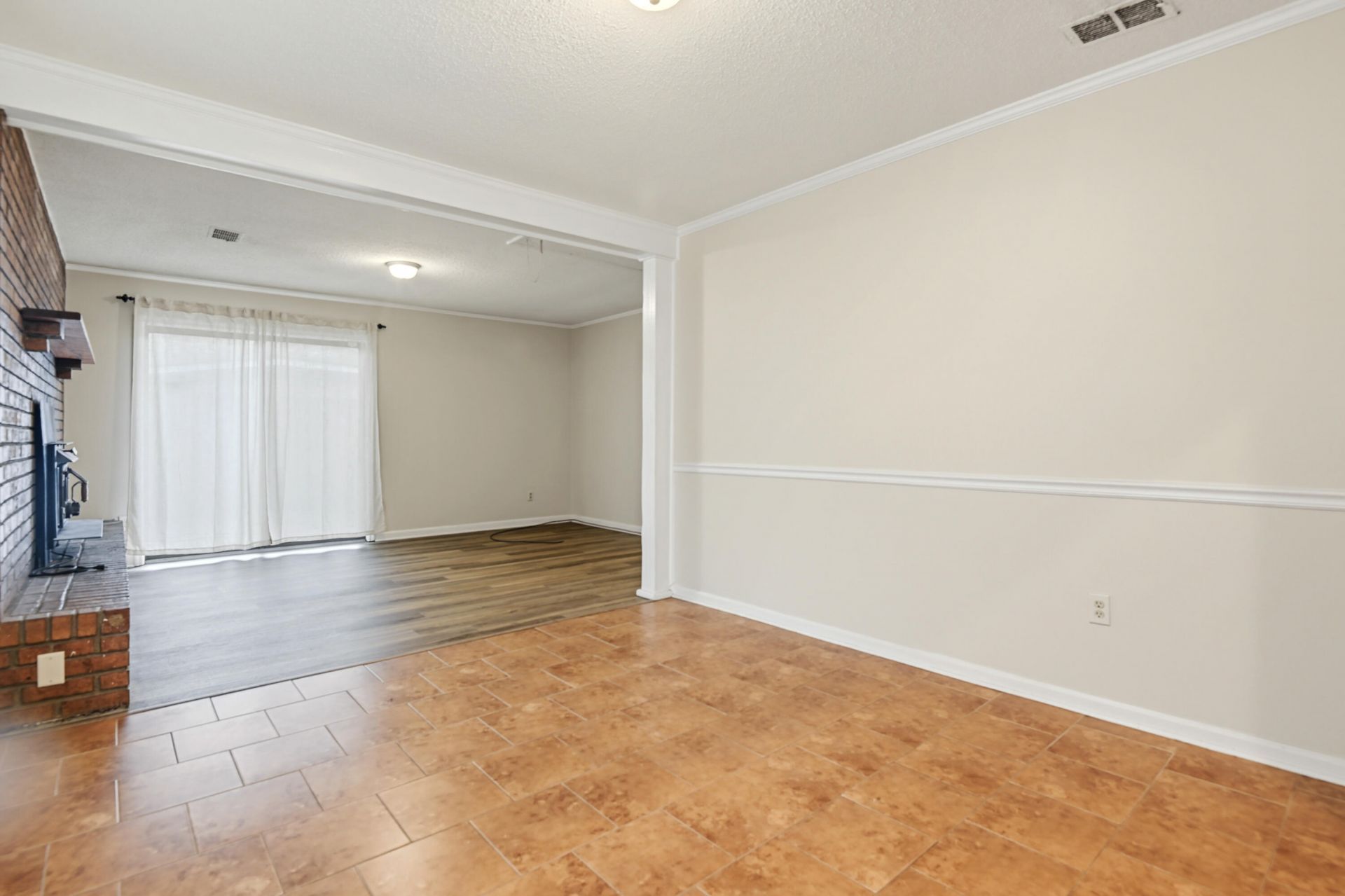 4467 Donwood Circle Photo 12