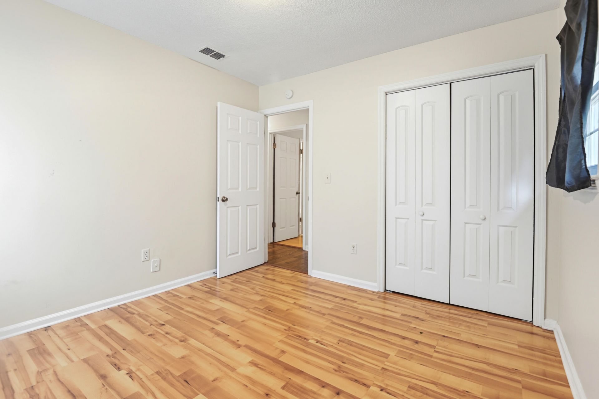 4467 Donwood Circle Photo 27