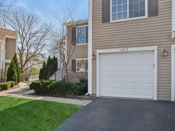1917 Windsong Drive, Unit 1917, Schaumburg, IL 60194