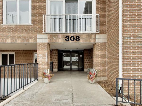 308 Happ Road , Unit 108, Northfield, IL 60093