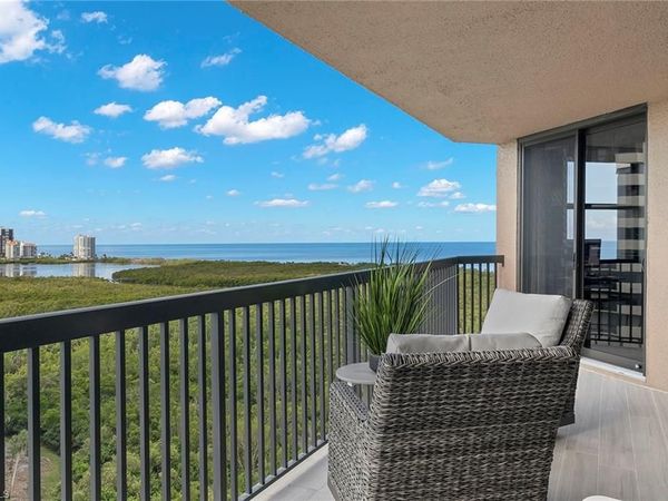6075 Pelican Bay BLVD, Unit 1403, NAPLES, FL 34108