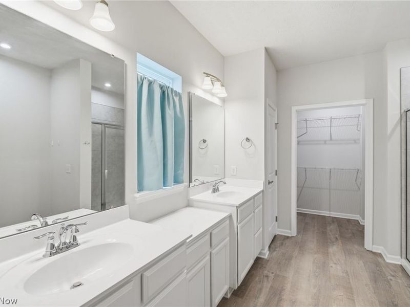 1637 Mud Brook Lane , Akron, OH 44313 Photo 13