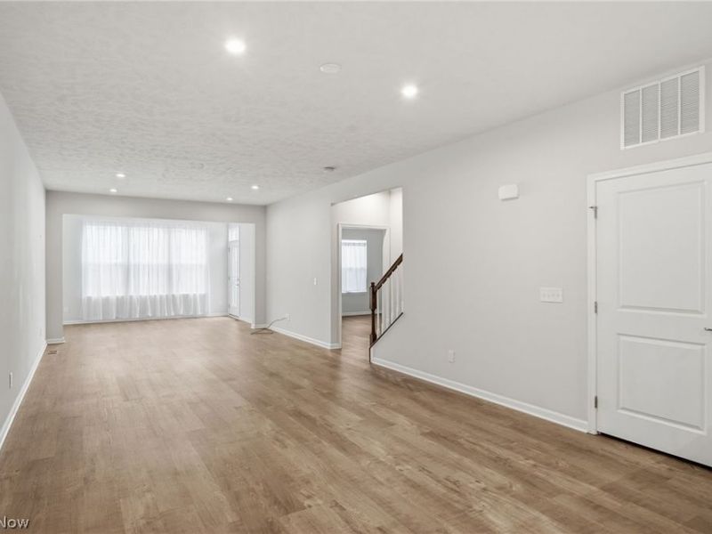 1637 Mud Brook Lane , Akron, OH 44313 Photo 7