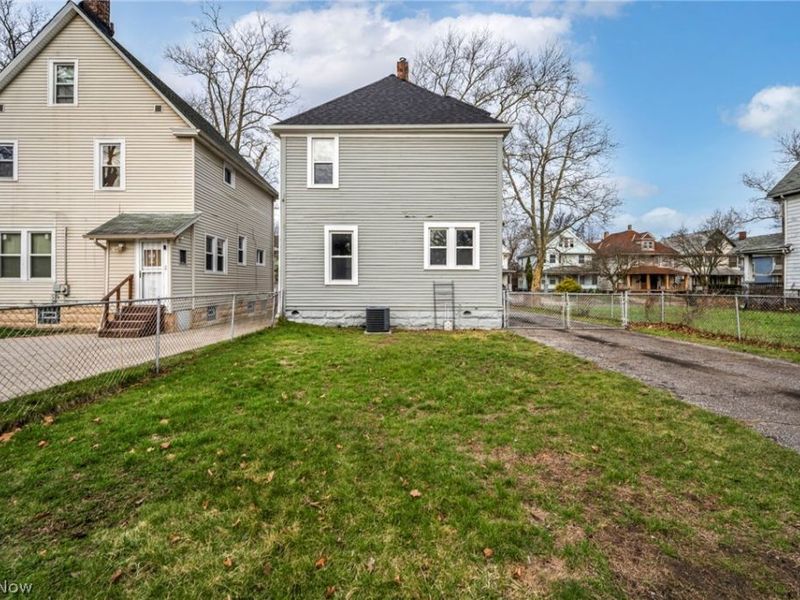 651 E 115th Street , Cleveland, OH 44108 Photo 42