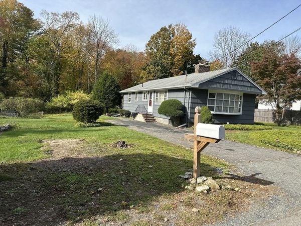 31 Glenmere Street, West Bridgewater, MA 02379