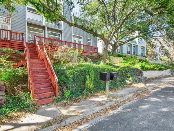 6726 Lancret DR , Unit A, Austin, TX 78745