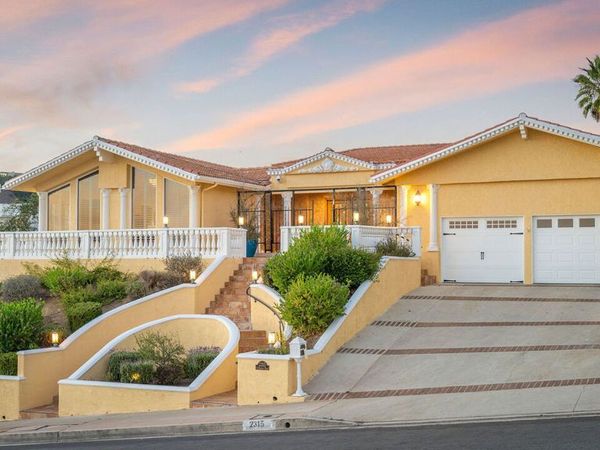 2315 N Hobart Boulevard, Los Angeles, CA 90027