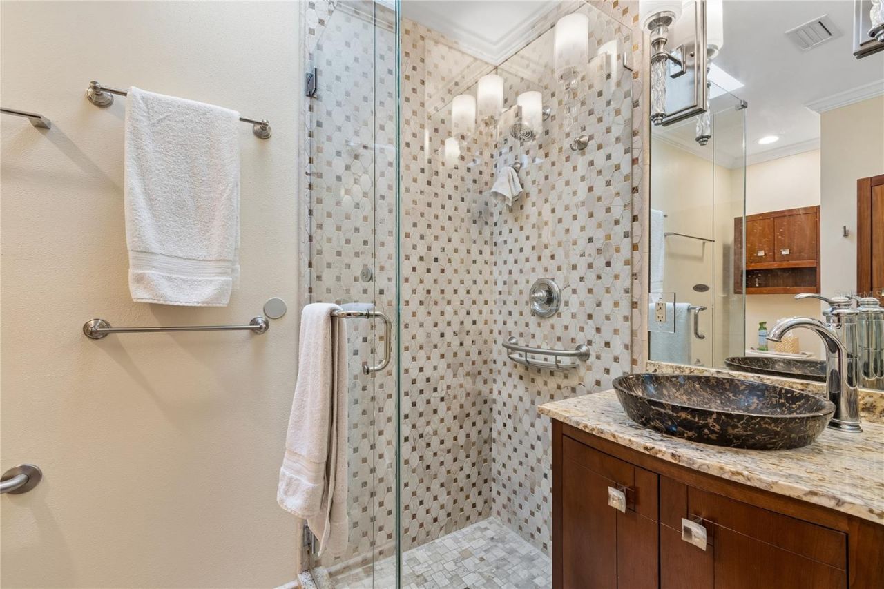 2006 NW 23rd Street, Gainesville, FL 32605 Photo