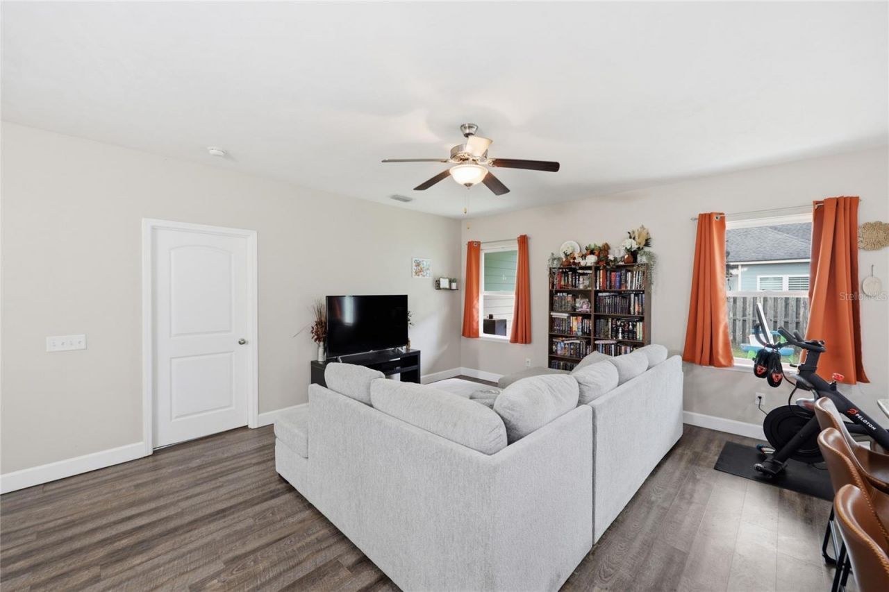 16612 NW 191st Way, High Springs, FL 32643 Photo