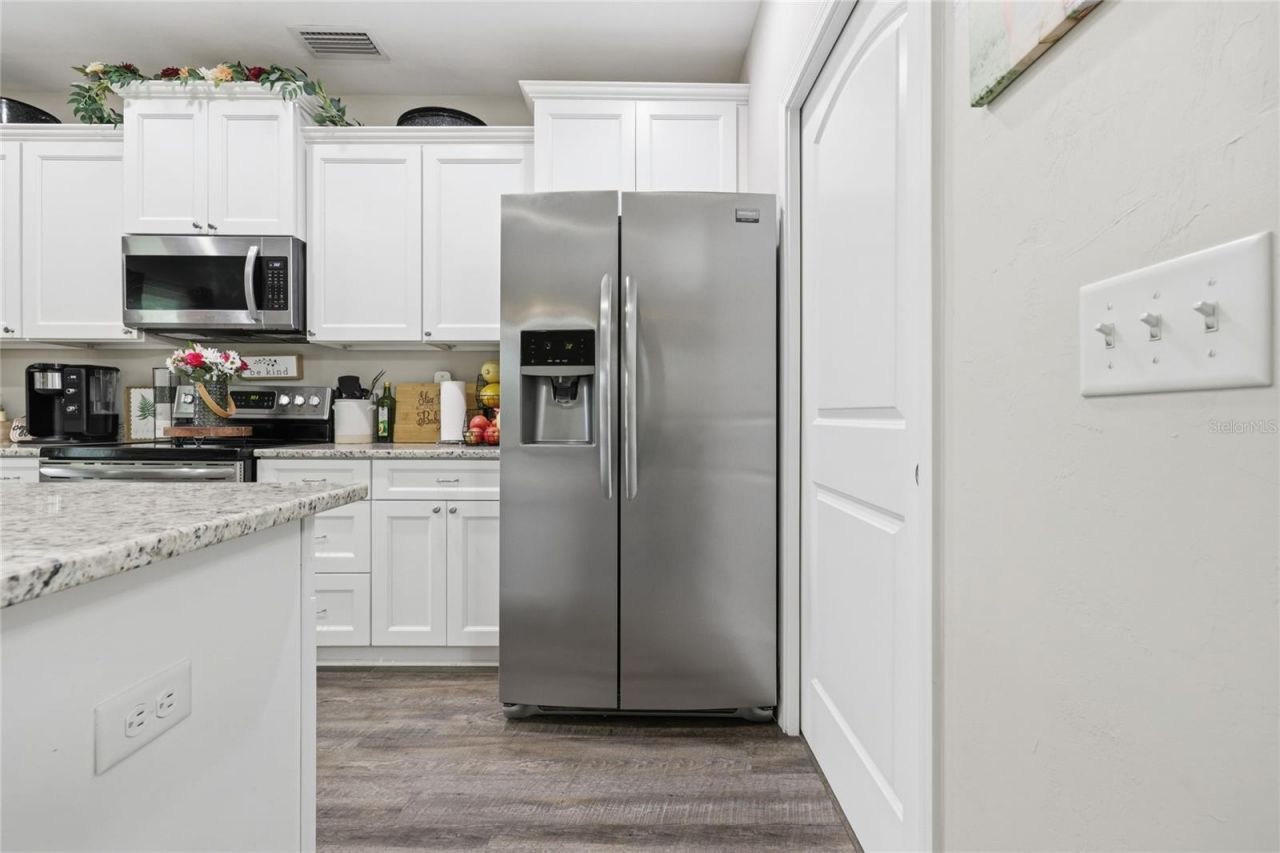 16612 NW 191st Way, High Springs, FL 32643 Photo