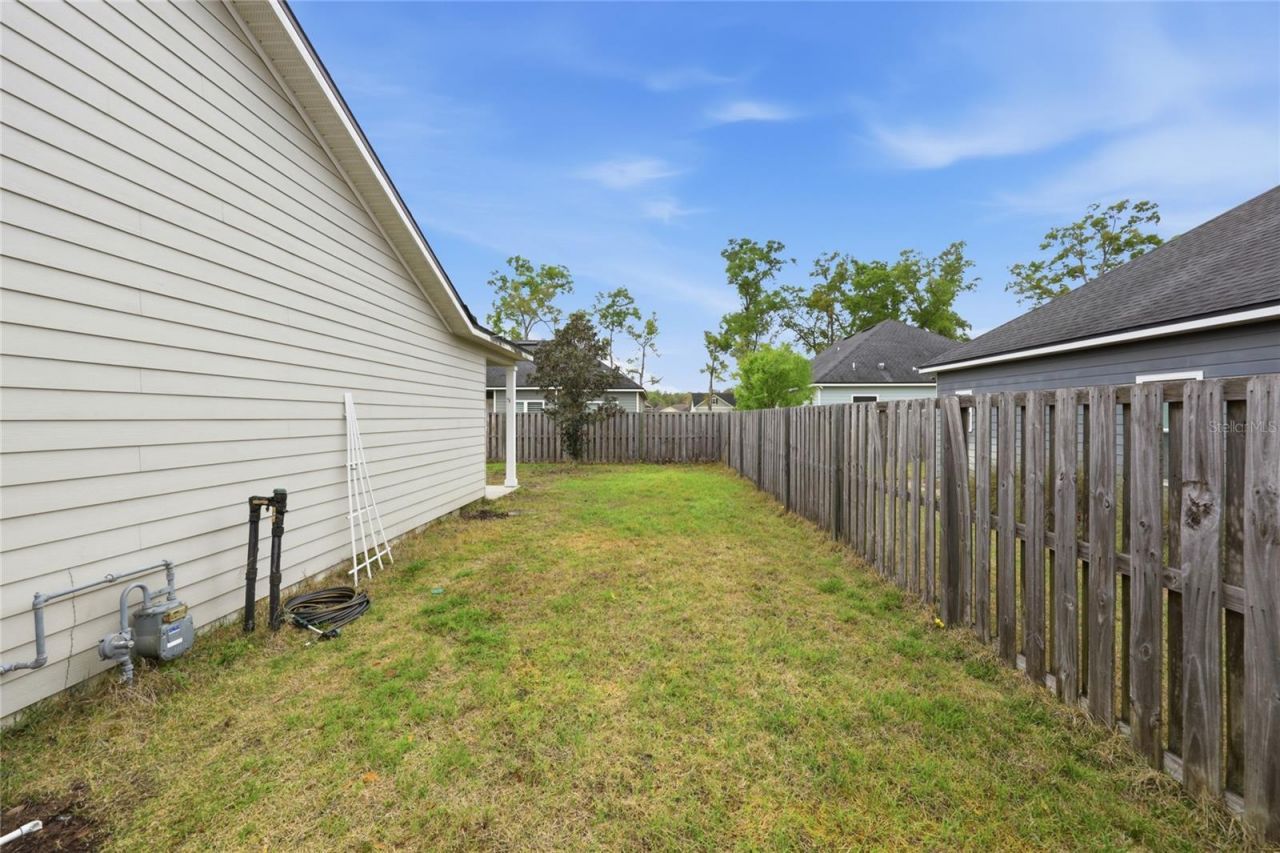 16612 NW 191st Way, High Springs, FL 32643 Photo