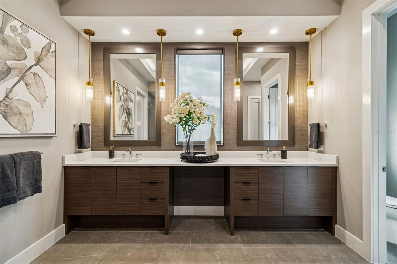 4861 Summit View Drive, Brooksville, FL 34601 Photo