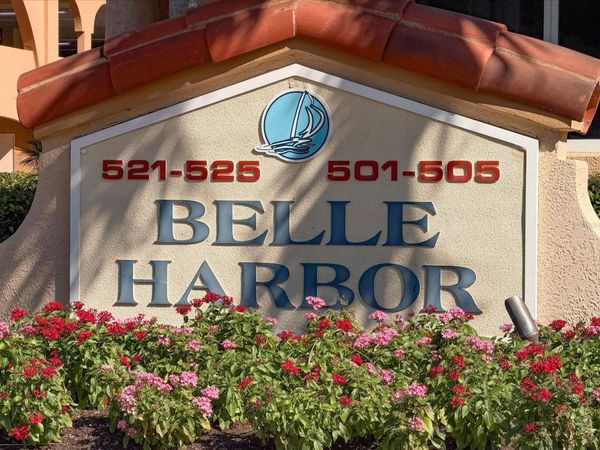 521 MANDALAY AVENUE , Unit 701, CLEARWATER BEACH, FL 33767