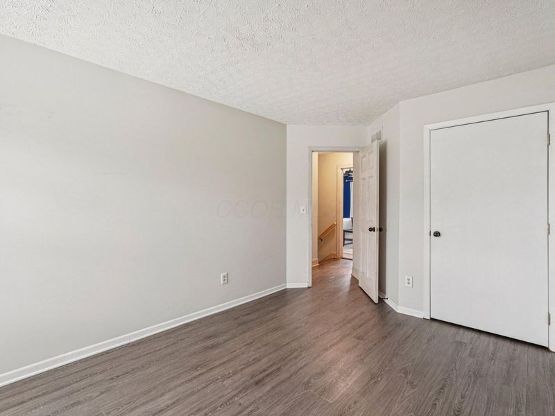 521 Long Street , Ashville, OH 43103 Photo 29