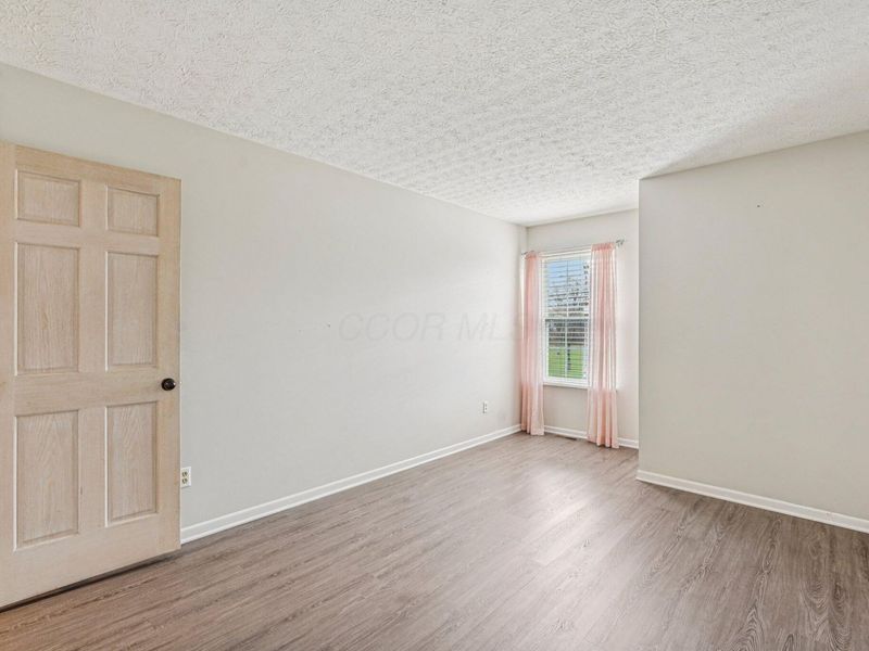 521 Long Street , Ashville, OH 43103 Photo 30