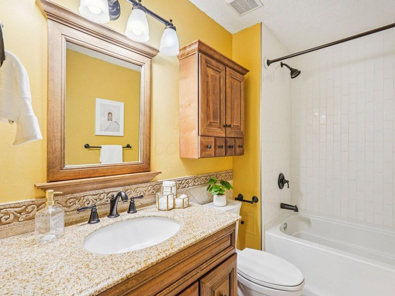 521 Long Street , Ashville, OH 43103 Photo 32