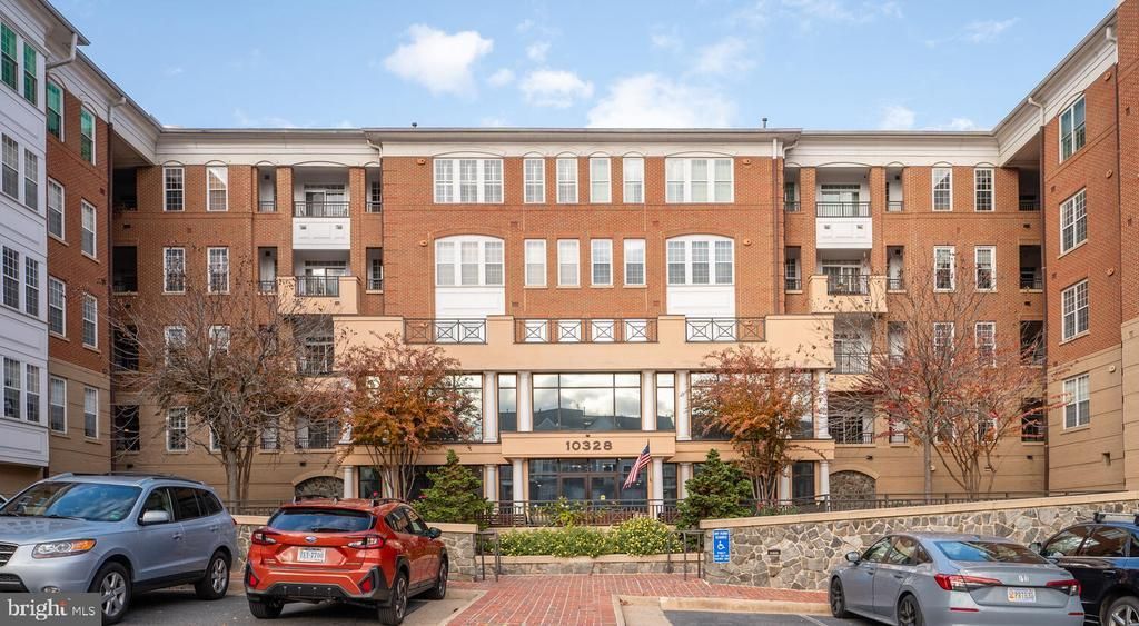 10328 Sager Avenue , Unit 217, Fairfax, VA 22030 Main Photo