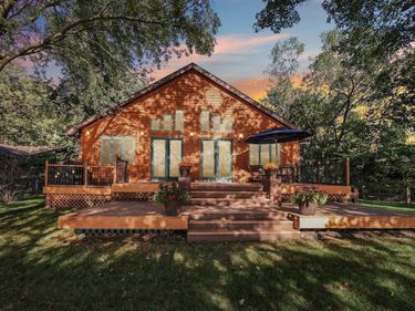 24560 Cedar Point Road, New Prague, MN 56071