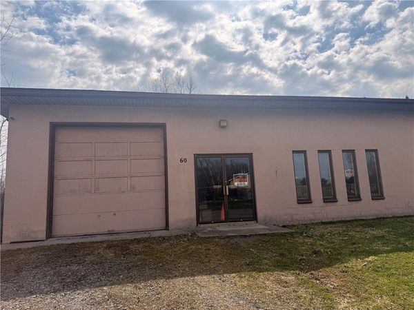 50-60 Ho-Jack Pk Pvt , Rochester, NY 14612