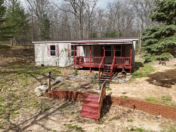 460 Seaman Road, Wellston, MI 49689