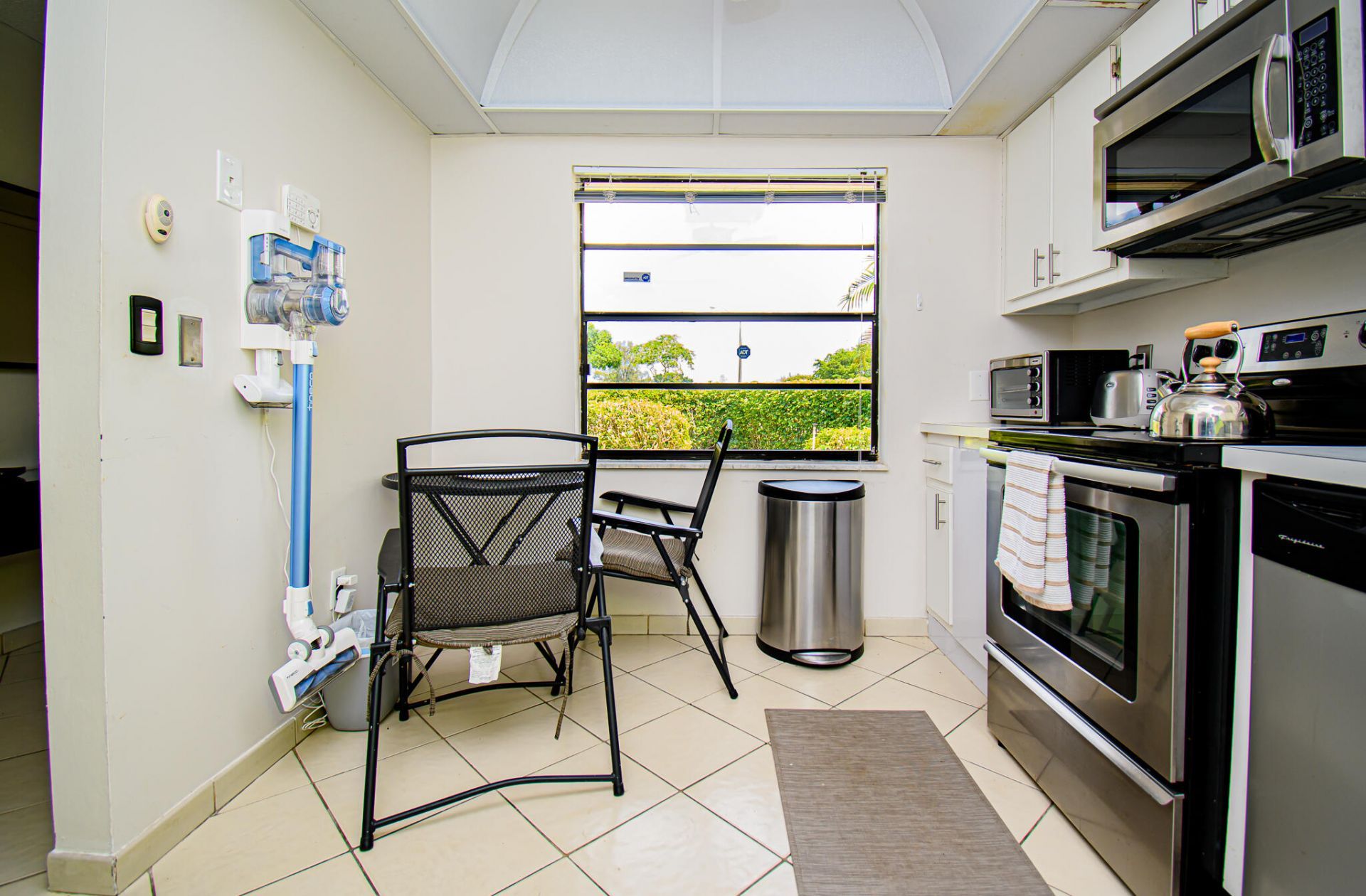 8334 Cypress Lane, Unit 1a, Boca Raton, FL 33433 Photo