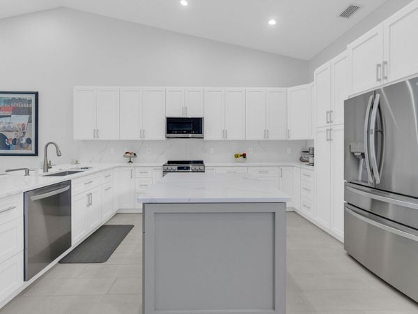 8224 Via Bella, Boca Raton, FL 33496