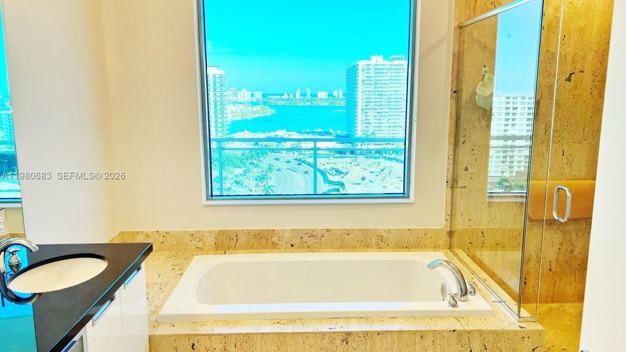 7901 Hispanola Ave , Unit 1611, North Bay Village, FL 33141 Photo