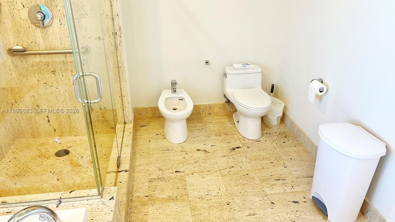 7901 Hispanola Ave , Unit 1611, North Bay Village, FL 33141 Photo