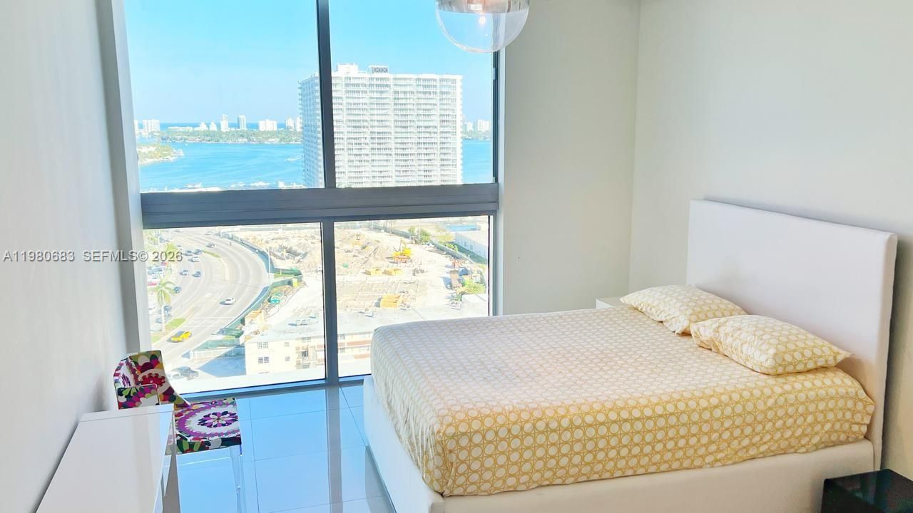 7901 Hispanola Ave, Unit 1611, North Bay Village, FL 33141 Photo