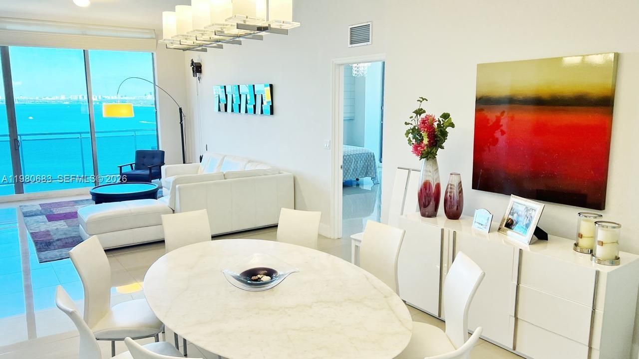 7901 Hispanola Ave, Unit 1611, North Bay Village, FL 33141 Photo